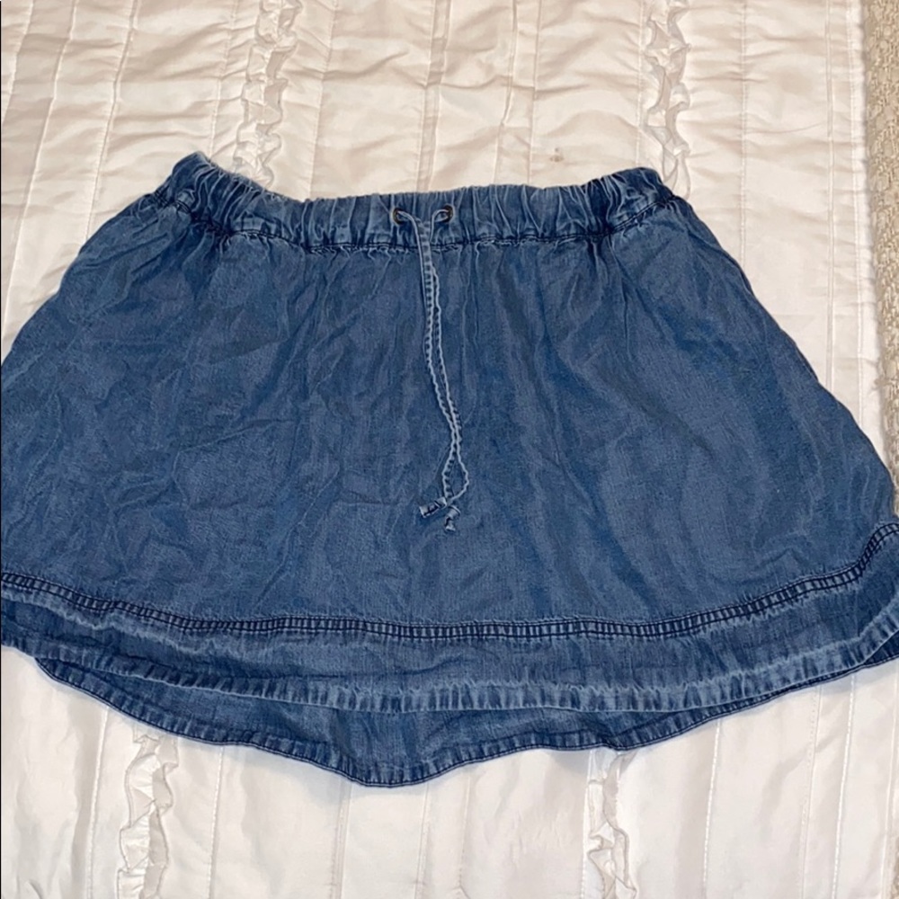 J.Crew Chambray Mini Skirt! HAS POCKETS!!